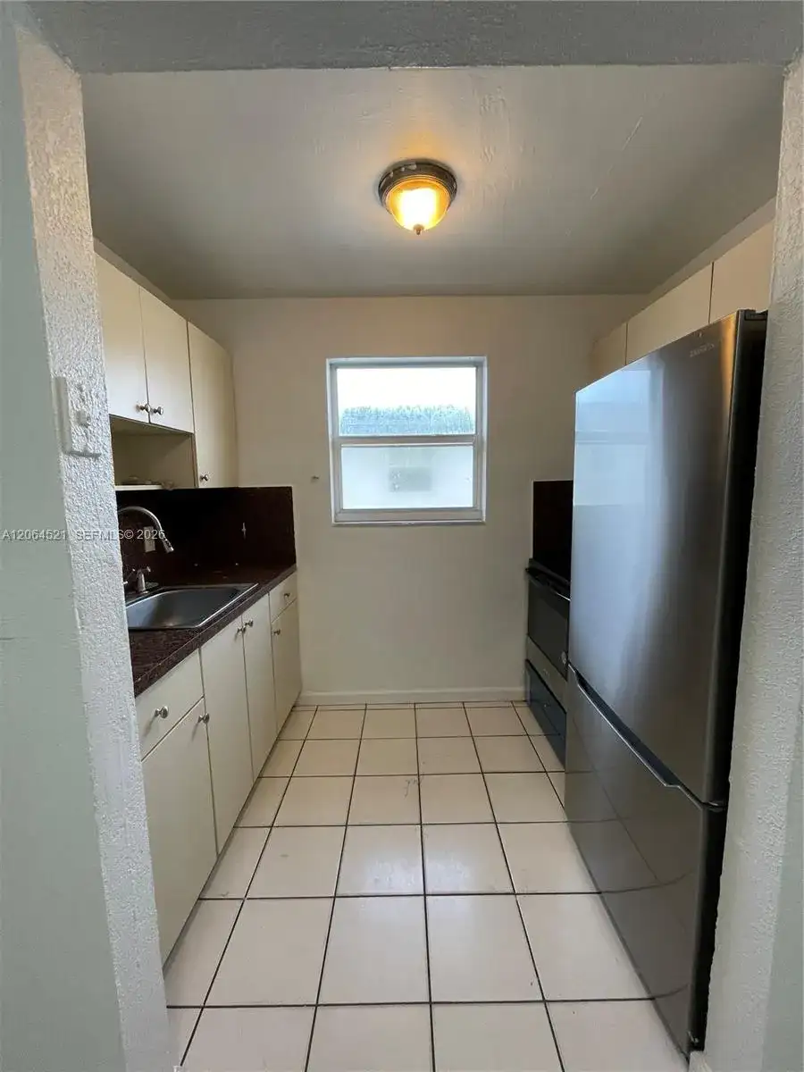 1243 NW 61st St # 3, Miami FL 33142 photo 4