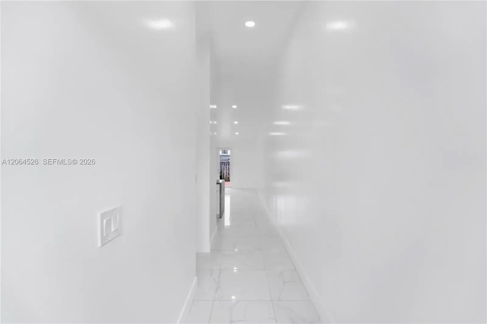 6742 NW 188th Ter # 6742, Hialeah FL 33015 photo 4