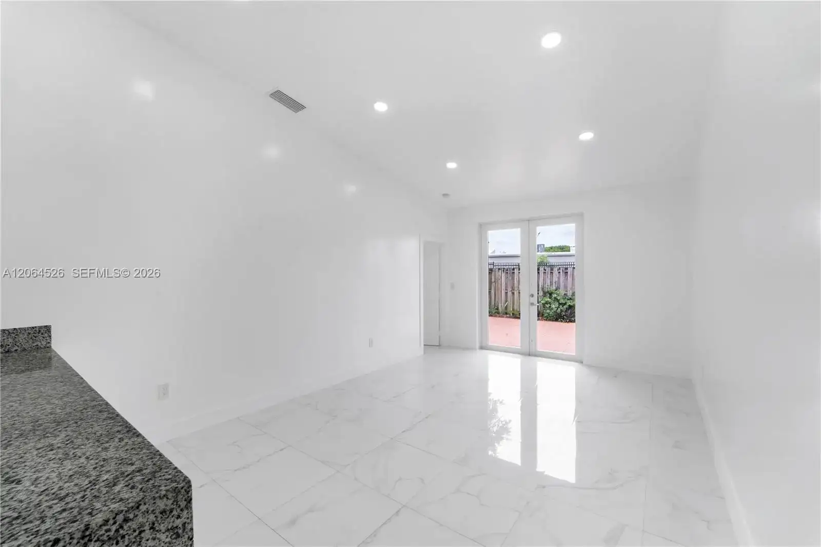 6742 NW 188th Ter # 6742, Hialeah FL 33015 photo 5