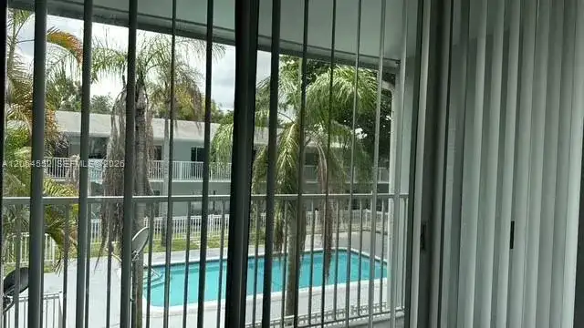 4271 NW 5th St # 256, Plantation FL 33317