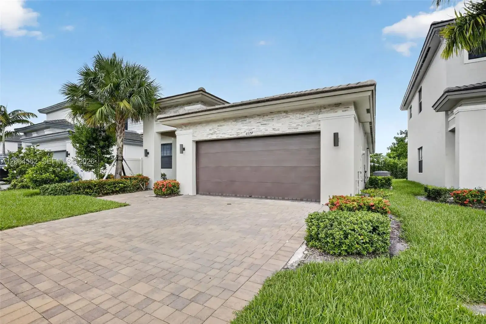 4574 SW 173rd Ave, Miramar FL 33029 photo 2