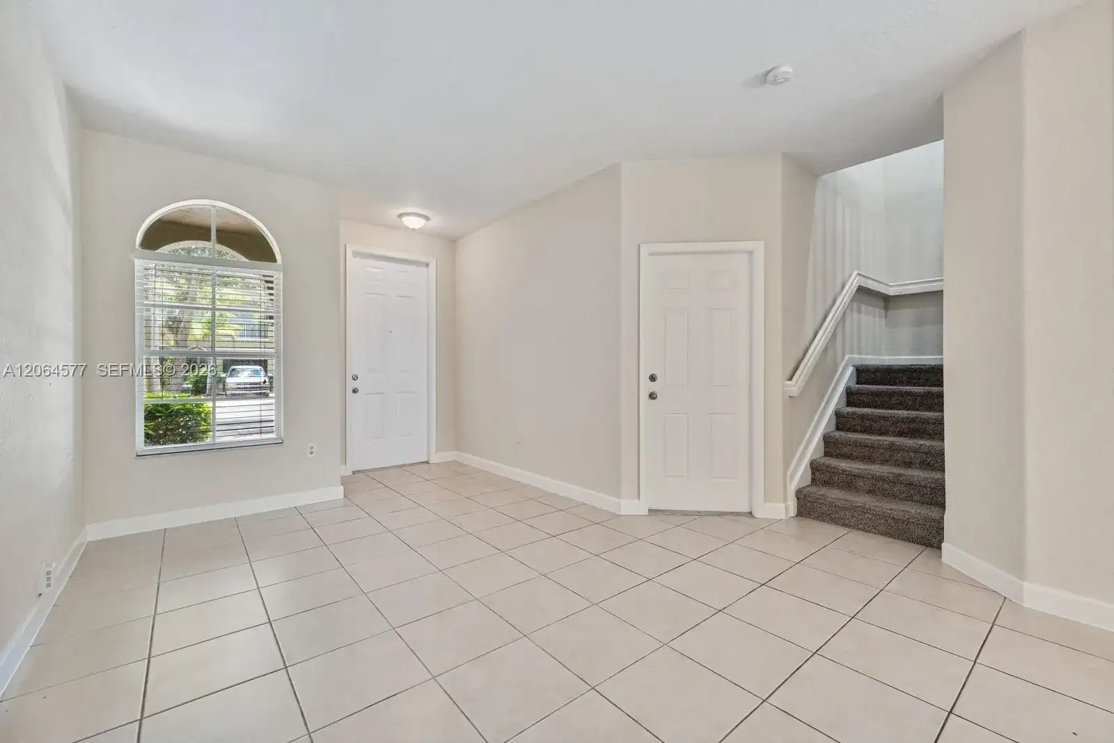 1427 SE 25th Ave, Homestead FL 33035 photo 4