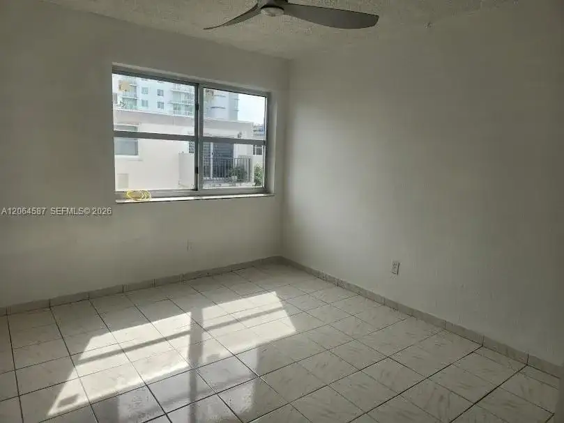 5505 NW 7th St # W410, Miami FL 33126 photo 5