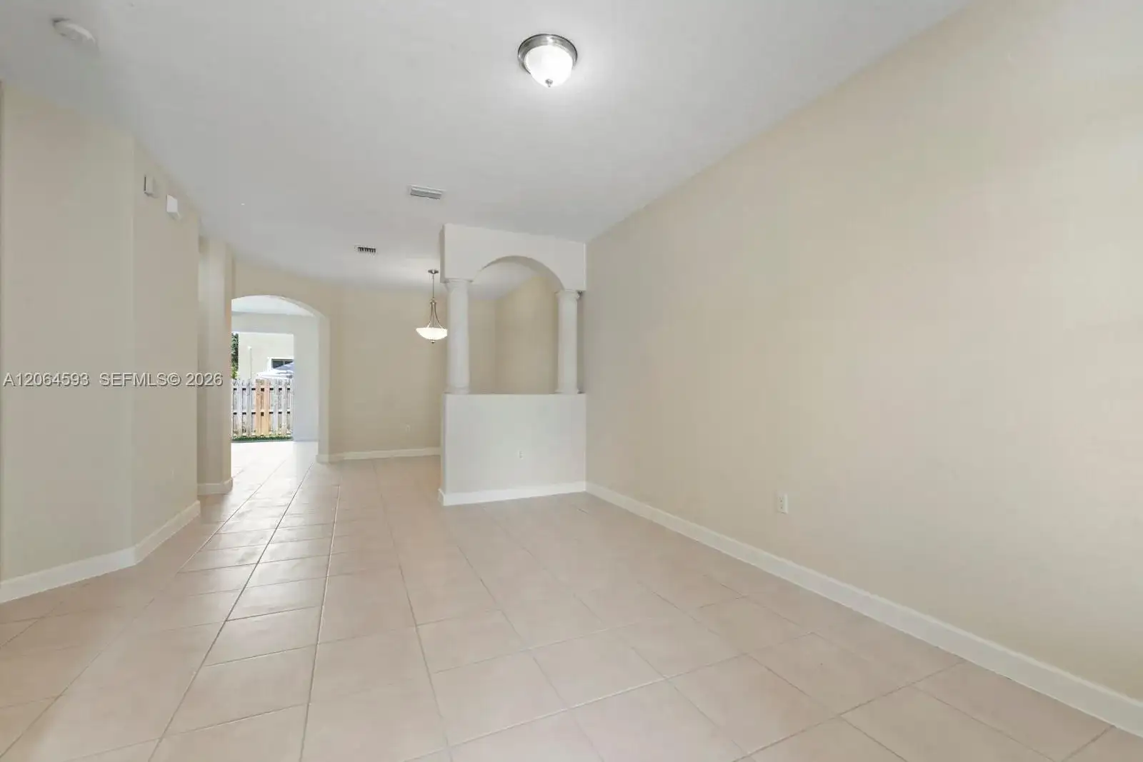 1417 SE 24th Rd, Homestead FL 33035 photo 2