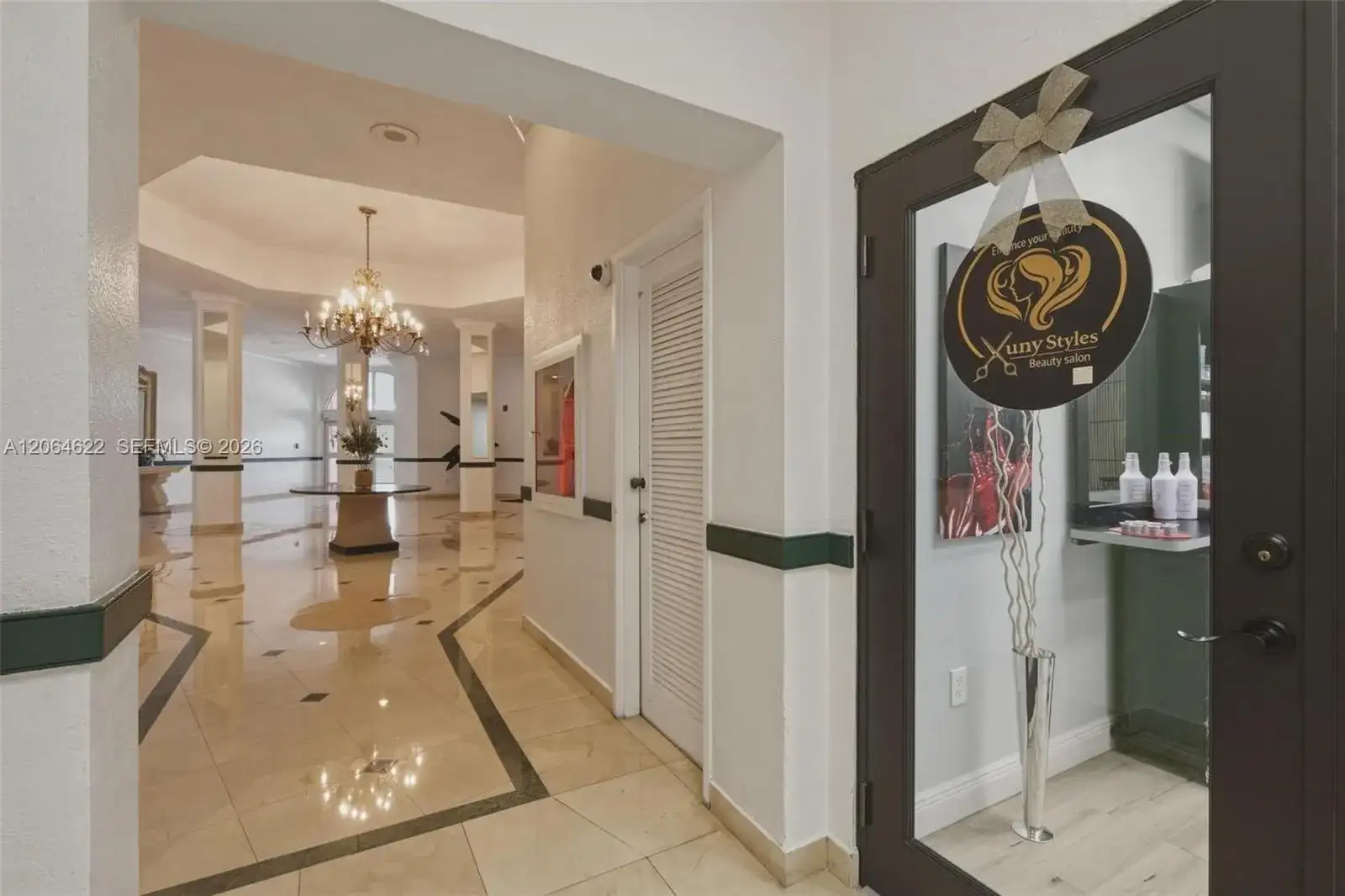 1301 NE Miami Gardens Dr # 326W, Miami FL 33179 photo 2