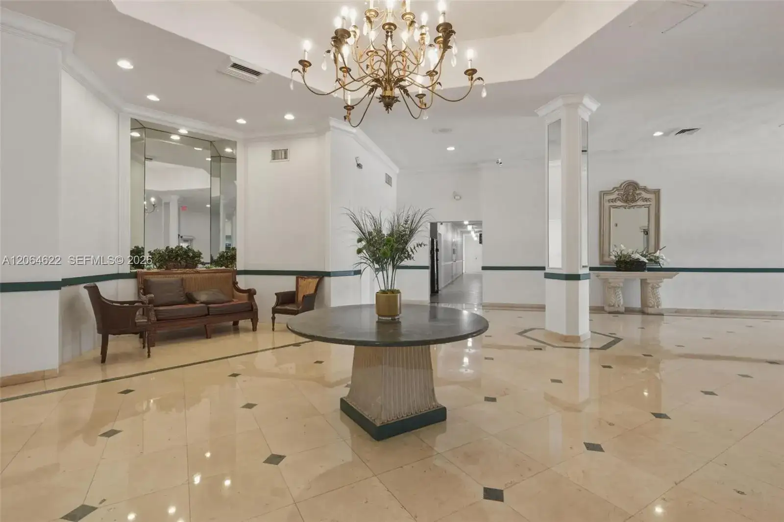1301 NE Miami Gardens Dr # 326W, Miami FL 33179 photo 4