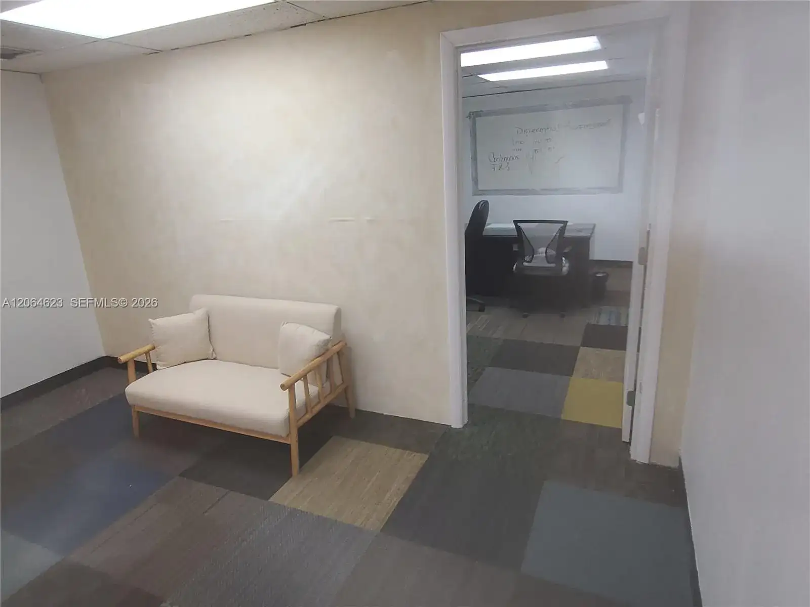 2530 SW 87 AV # I, Miami FL 33165 photo 3