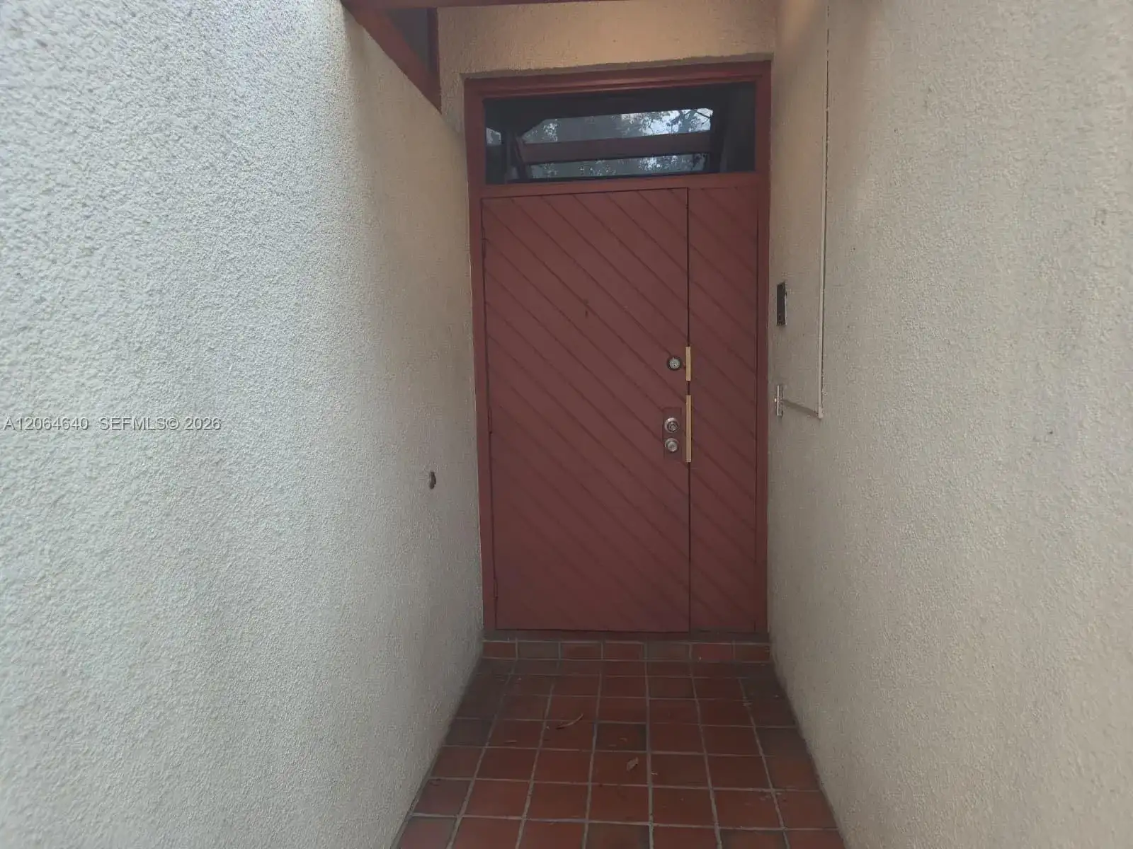 7001 S Loch Isle Dr S # 7001, Miami Lakes FL 33014 photo 2