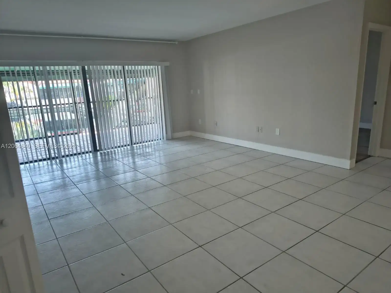 7001 S Loch Isle Dr S # 7001, Miami Lakes FL 33014 photo 4