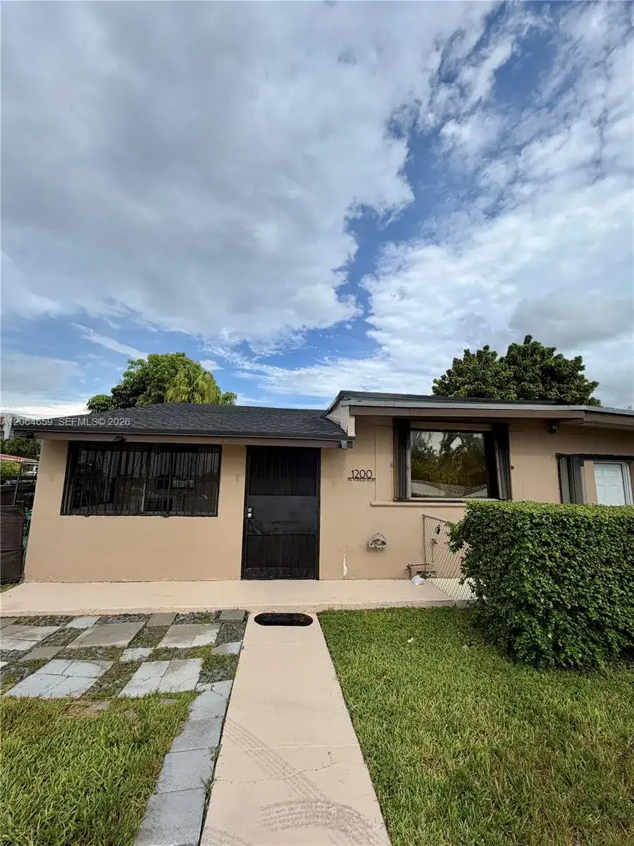 1200 NW 37th Ave # 2, Miami FL 33125 photo 2