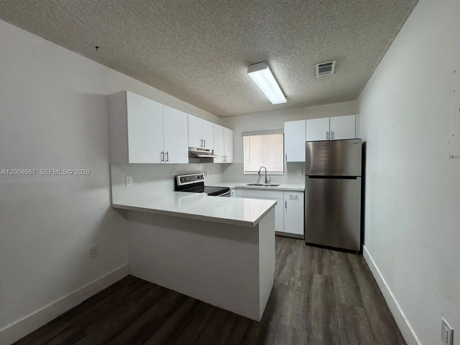 6375 W 22nd Ct # 204, Hialeah FL 33016 photo 2