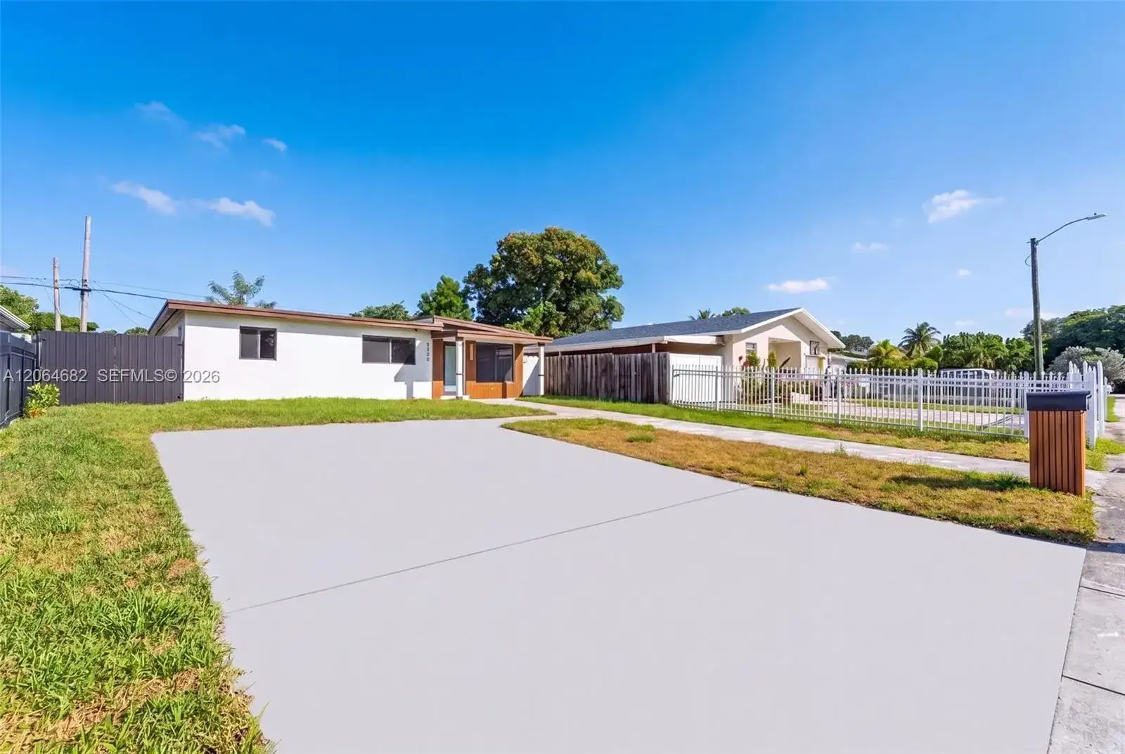 3620 SW 58th Ave, West Park FL 33023 photo 5
