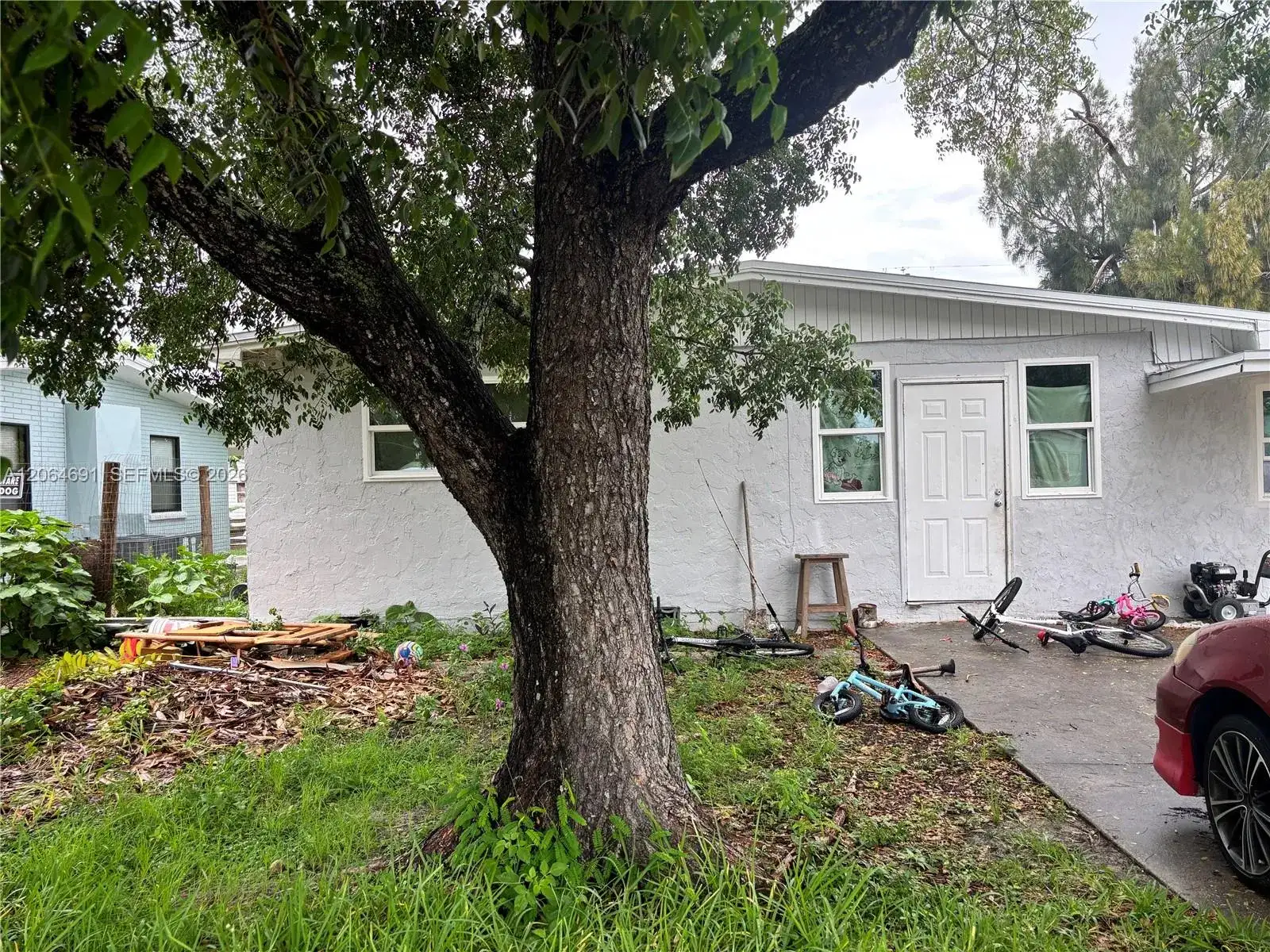 5442 Fourth Ave, Fort Myers FL 33907 photo 2
