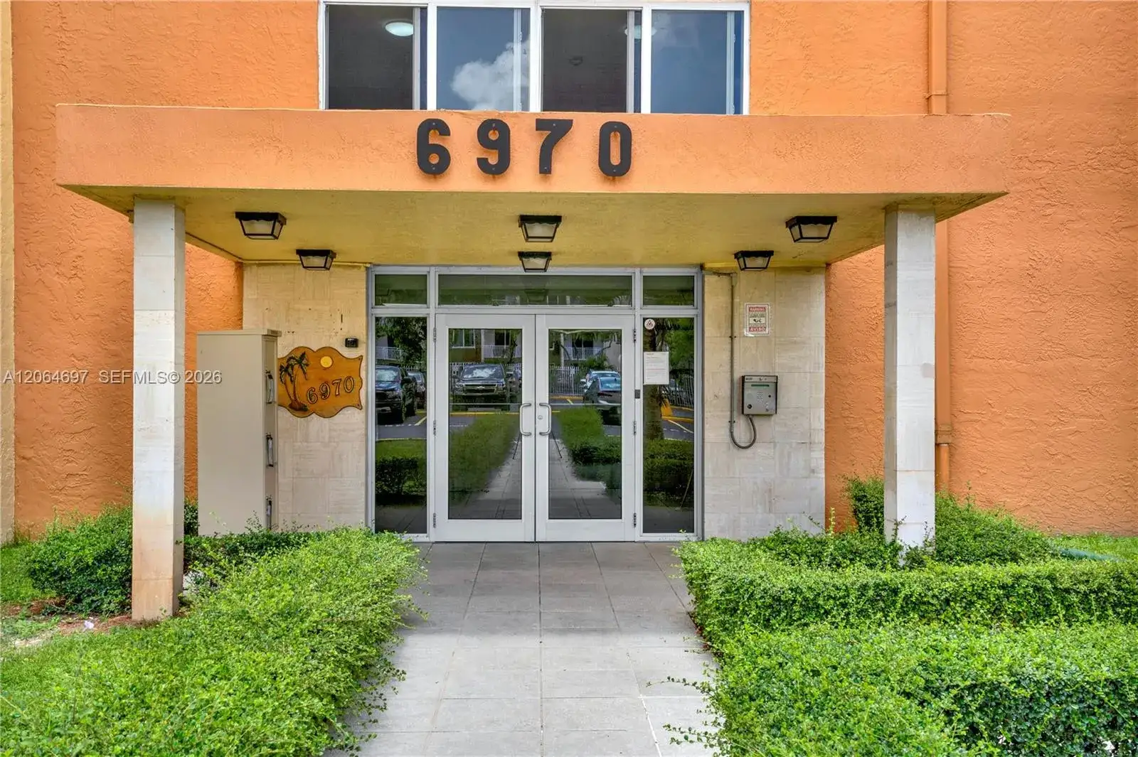 6970 NW 186th St # 409A, Hialeah FL 33015