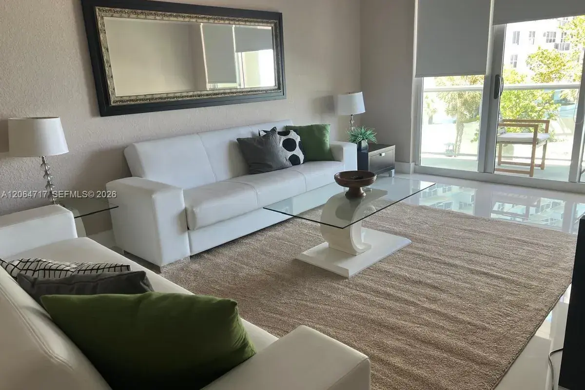 3801 S Ocean Dr # 3X, Hollywood FL 33019