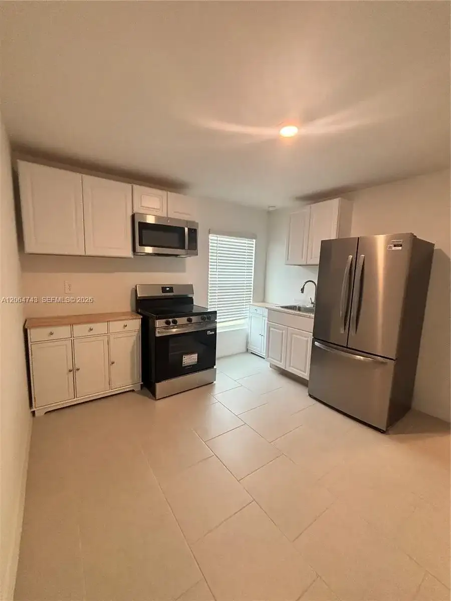 11605 Savanna Lakes Blvd, Lehigh Acres FL 33974 photo 2