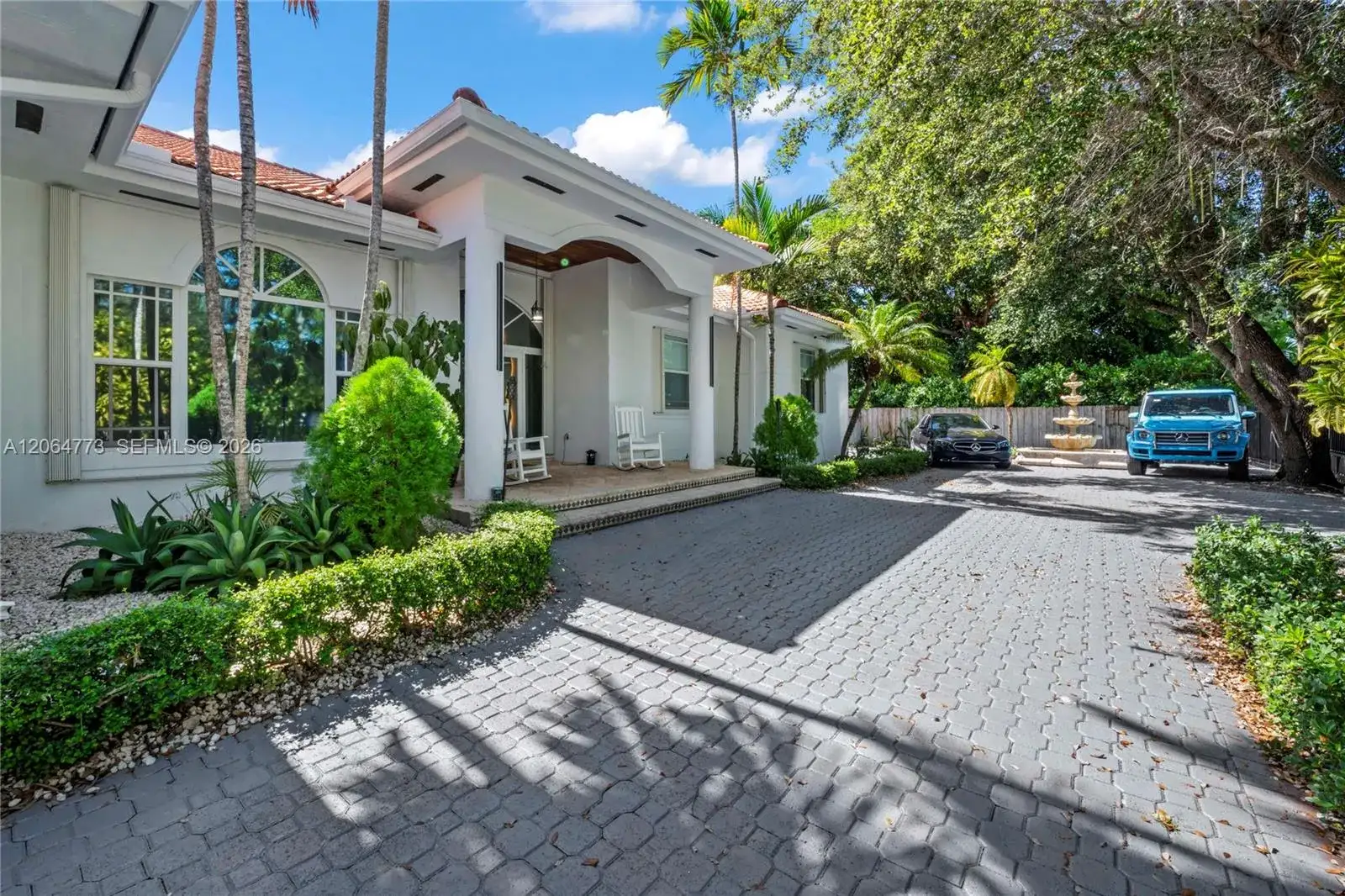 5750 SW 67 Ave, Miami FL 33143 photo 2