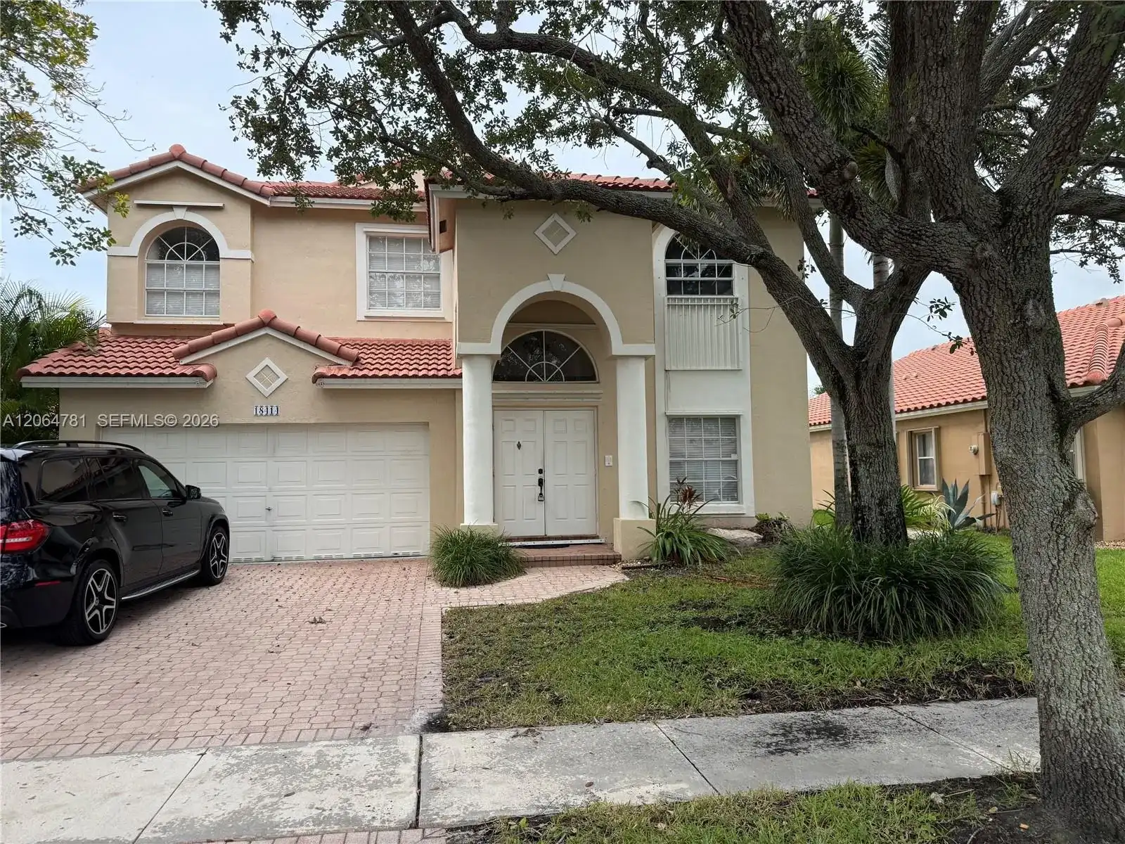 18414 NW 9th St, Pembroke Pines FL 33029