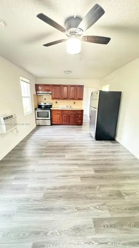 605 S J St # 2, Lake Worth FL 33460 photo 5
