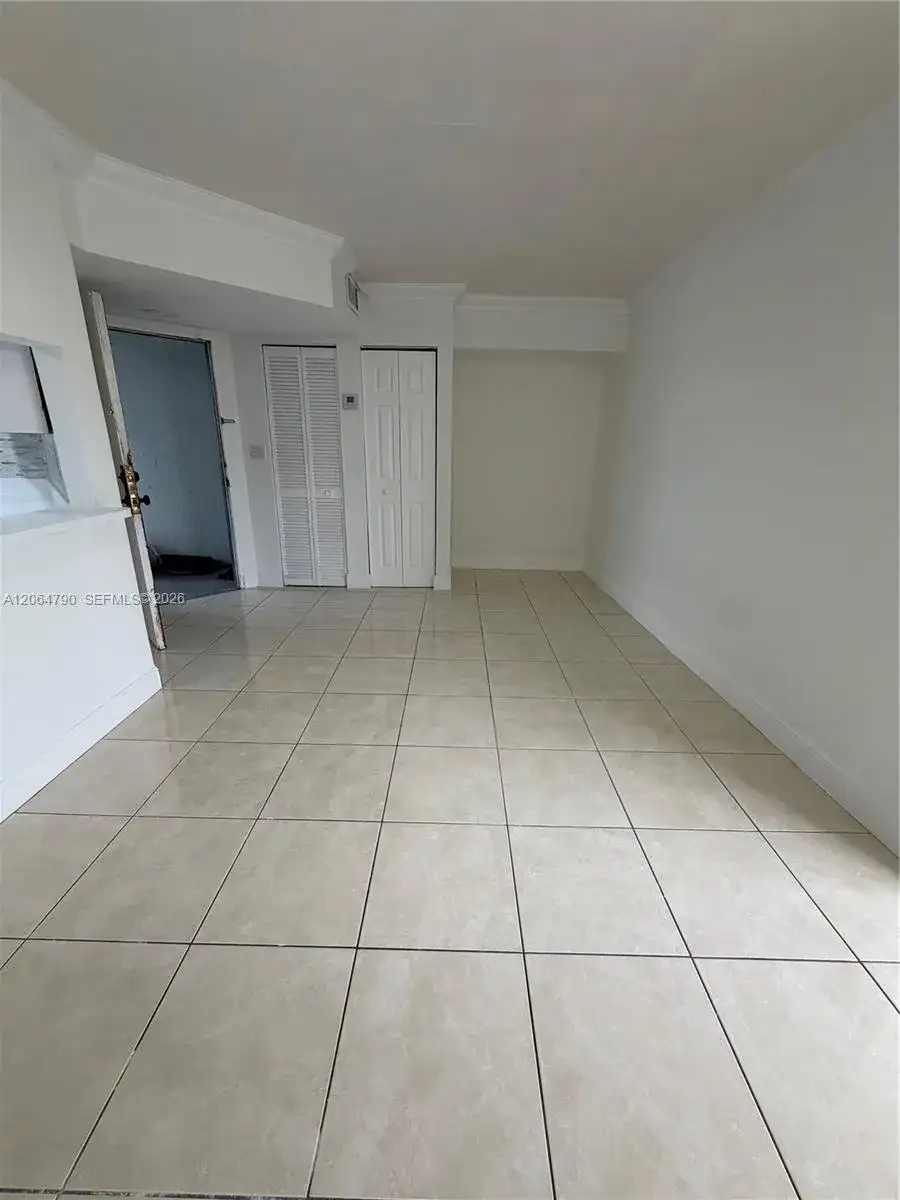 8305 SW 152nd Ave, Miami FL 33193 photo 3