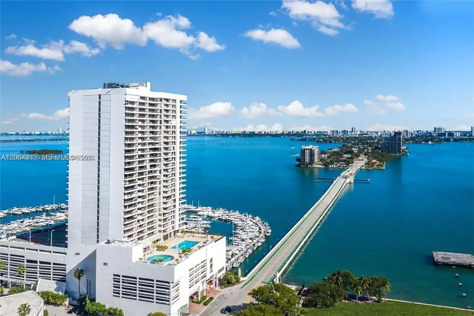 555 NE 15 # 29H, Miami FL 33132