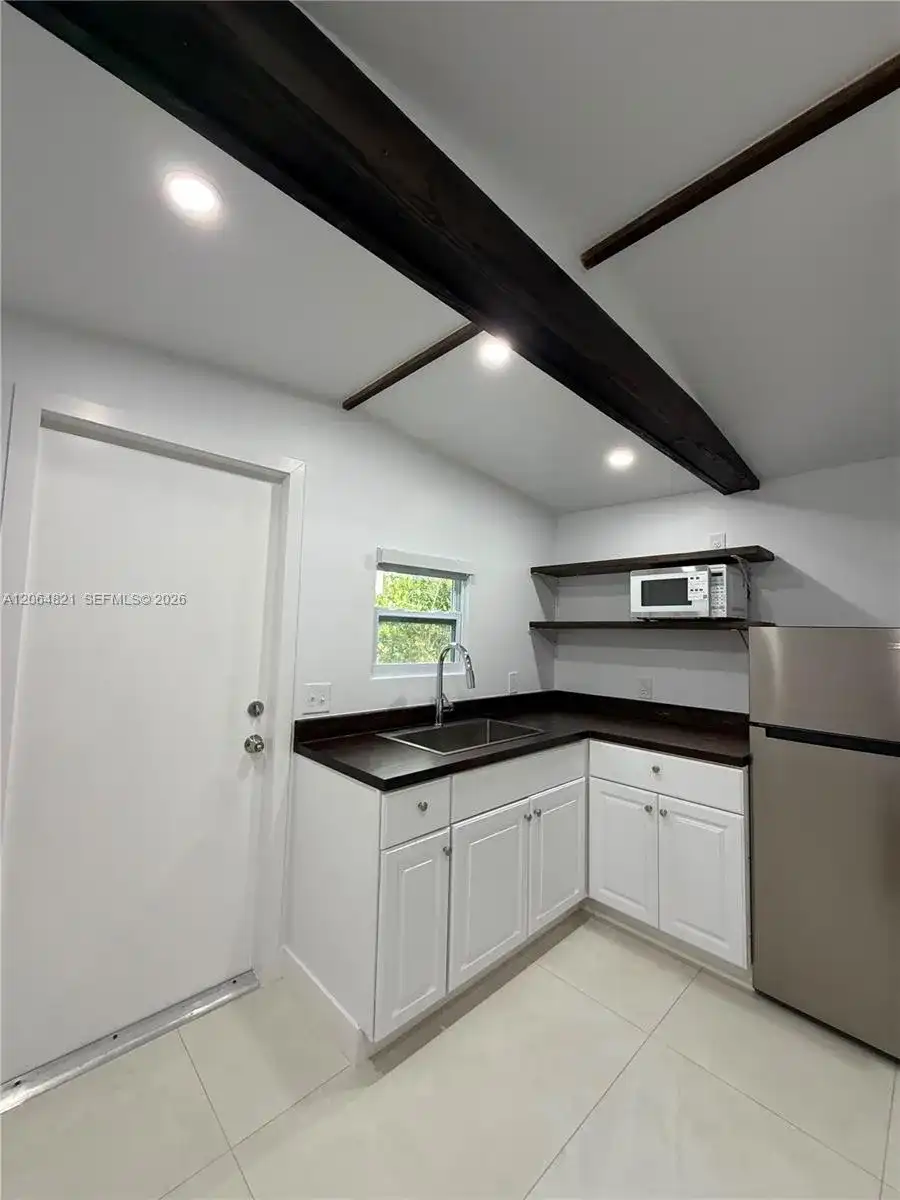 1400 SW 29th Ave # 1, Miami FL 33145