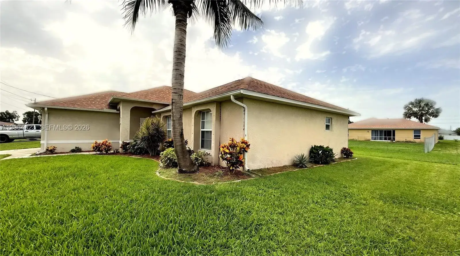 312 NE 30th, Cape Coral FL 33909 photo 2