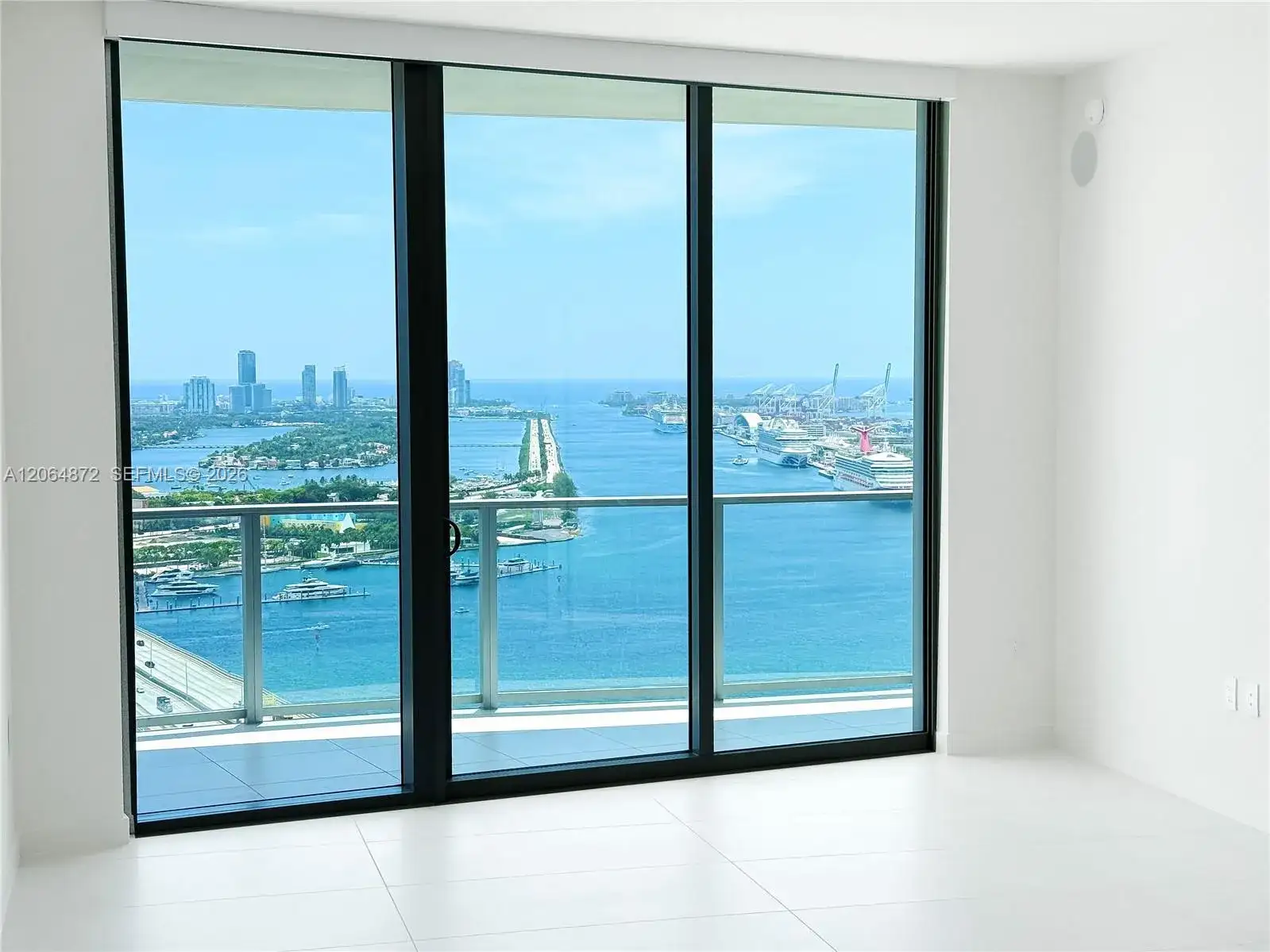 1400 BISCAYNE BLVD # 3603, Miami FL 33132 photo 2
