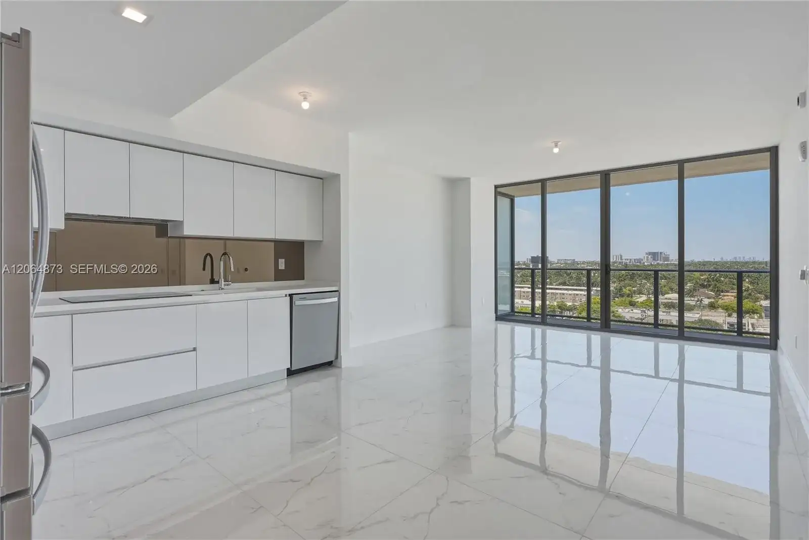 1170 E HALLANDALE BEACH # 904, Hallandale Beach FL 33009 photo 3