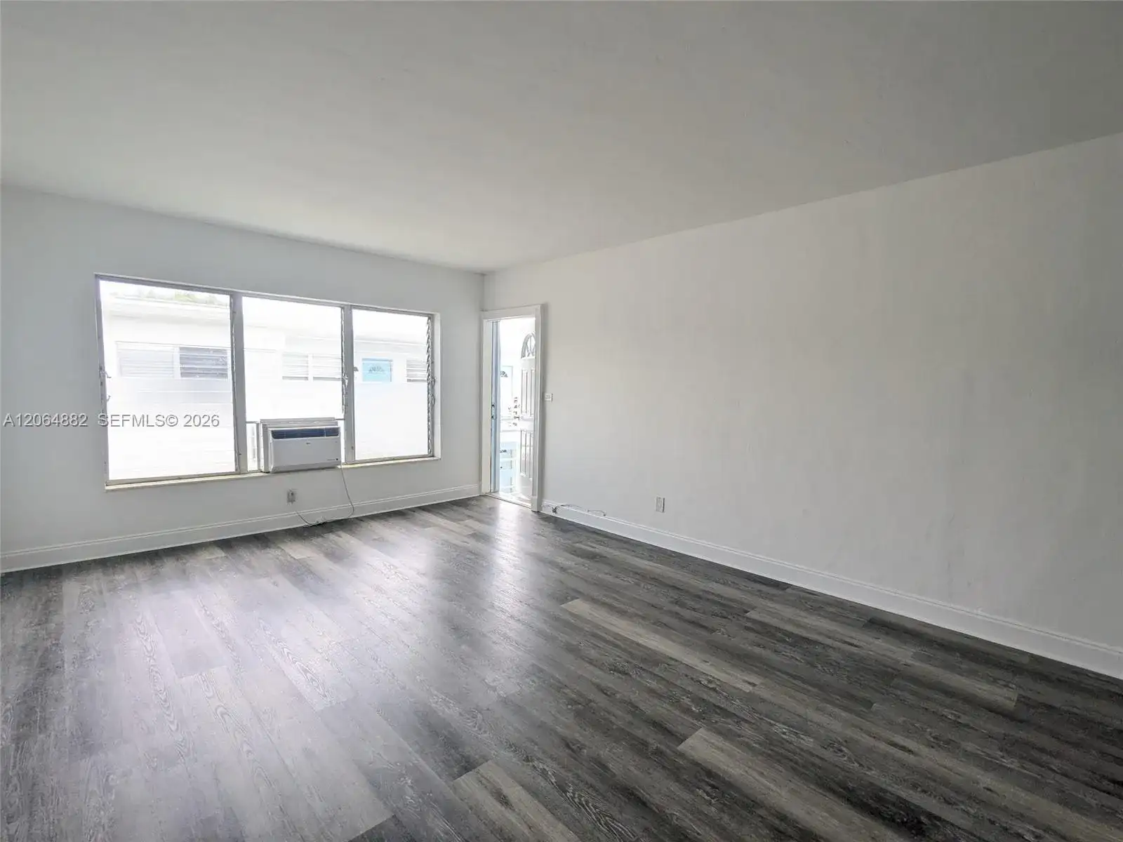 7805 Crespi Blvd # 4, Miami Beach FL 33141 photo 5