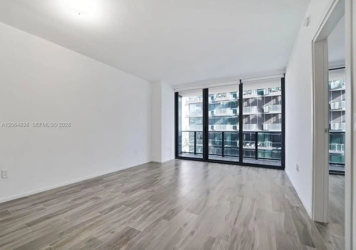 801 S Miami Ave # 1807, Miami FL 33130 photo 5