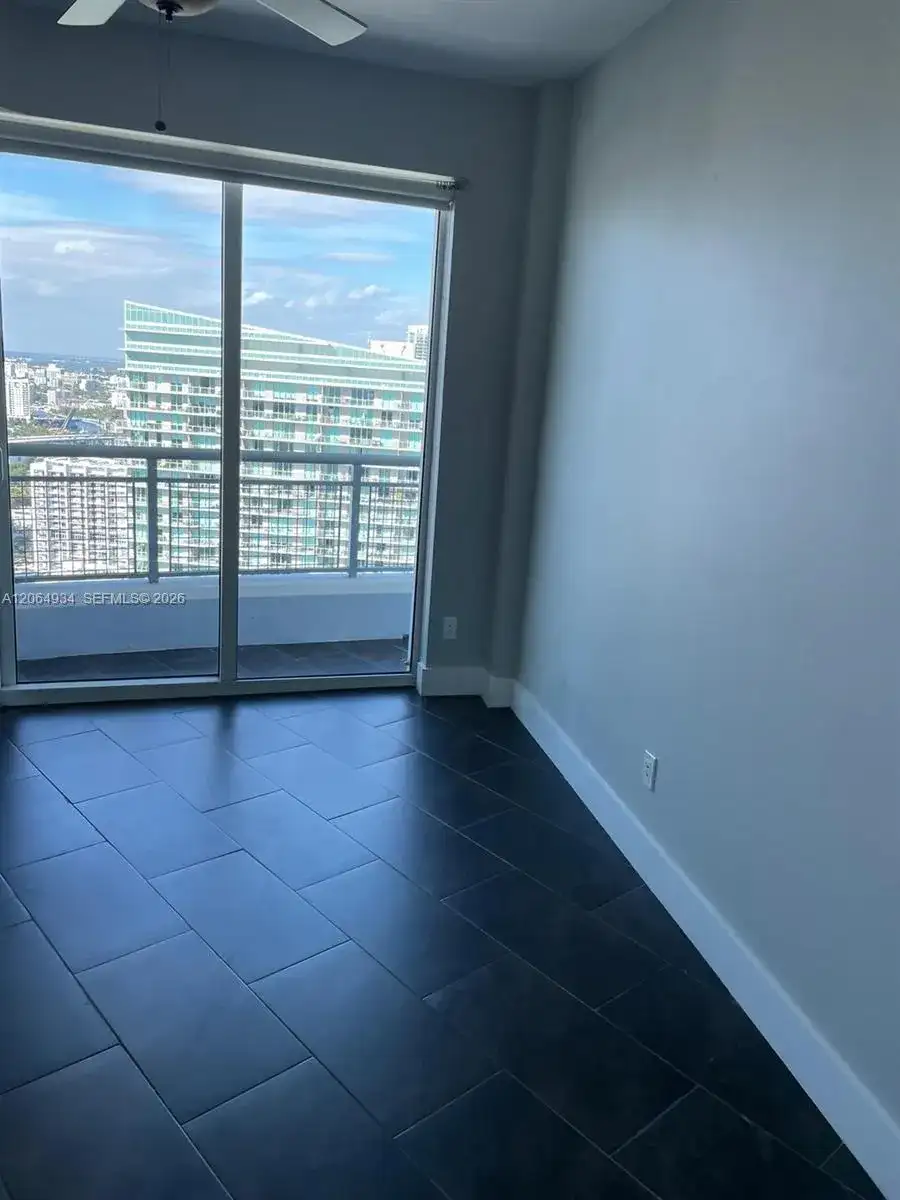 60 SW 13th St # 3426, Miami FL 33130 photo 4
