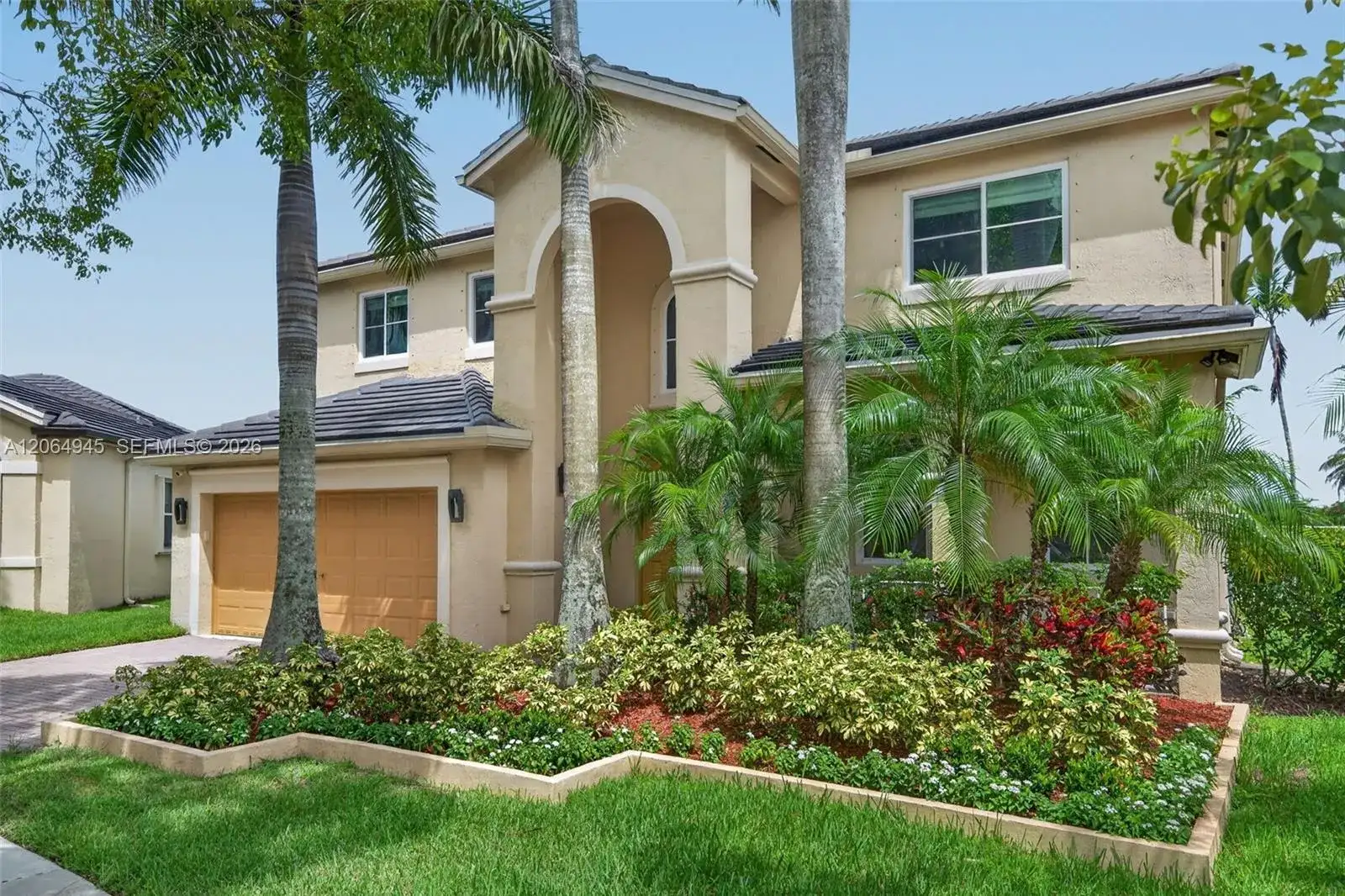 1038 Lavender Cir, Weston FL 33327 photo 2