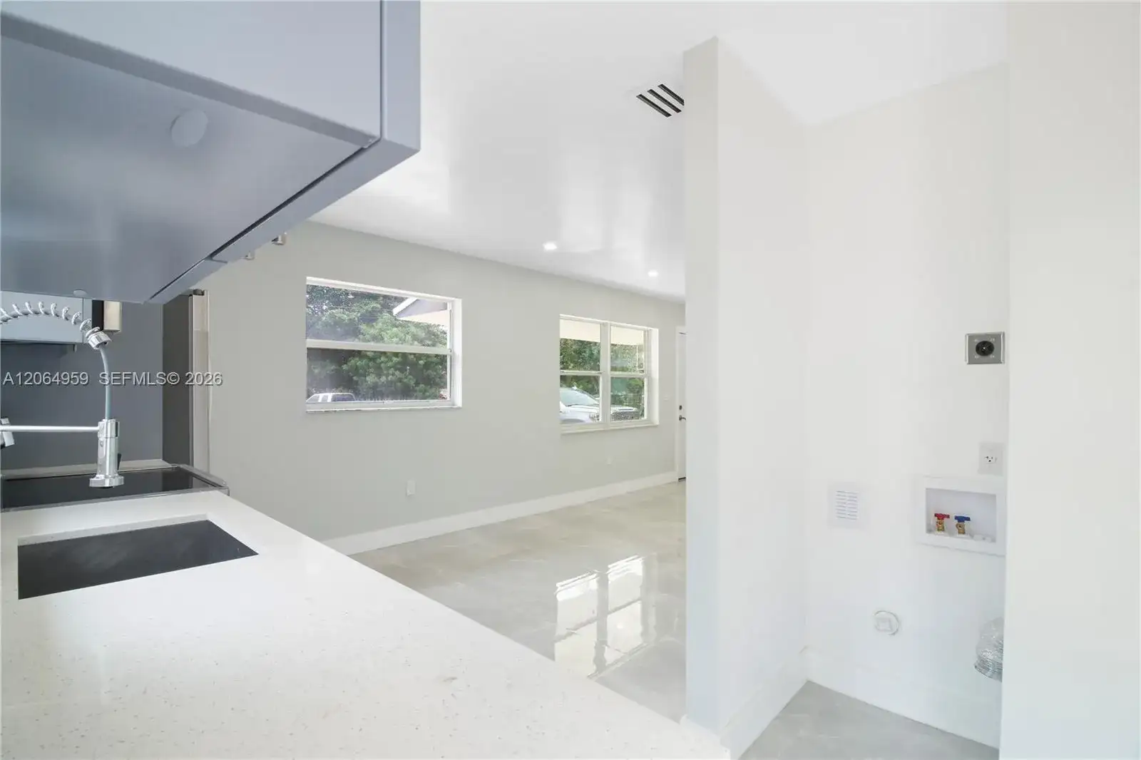 11715 NW 22nd Ct, Miami FL 33167 photo 5