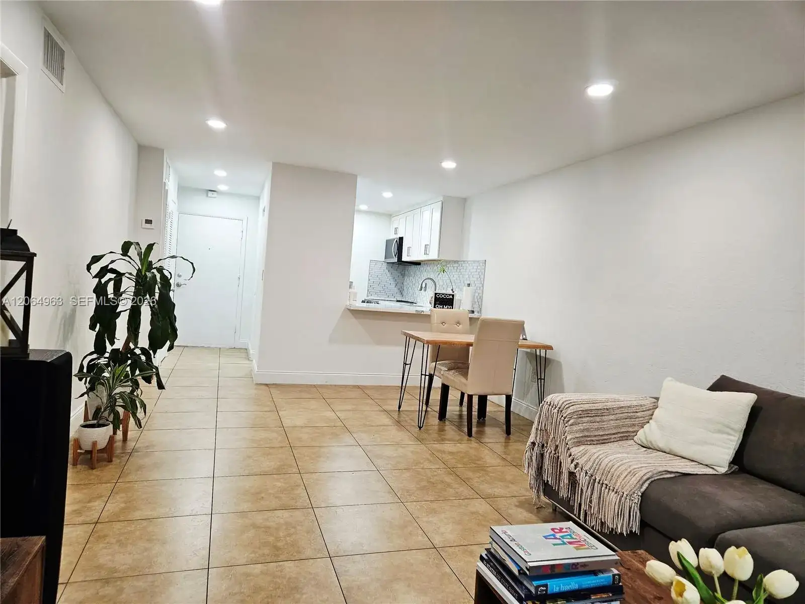 2620 NE 135th St # 426, North Miami FL 33181 photo 5