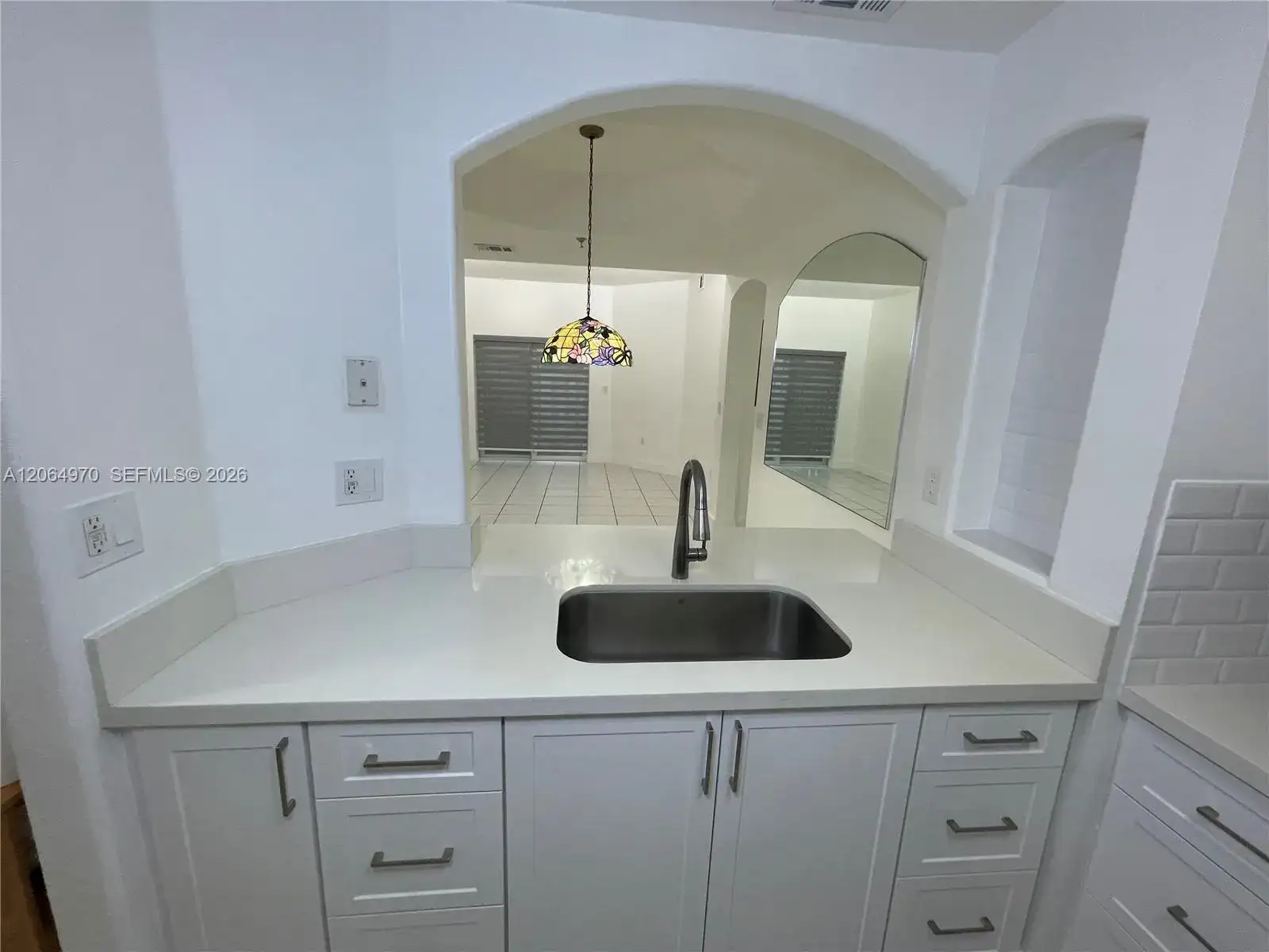 905 NW 82nd Ave # B, Miami FL 33126 photo 3