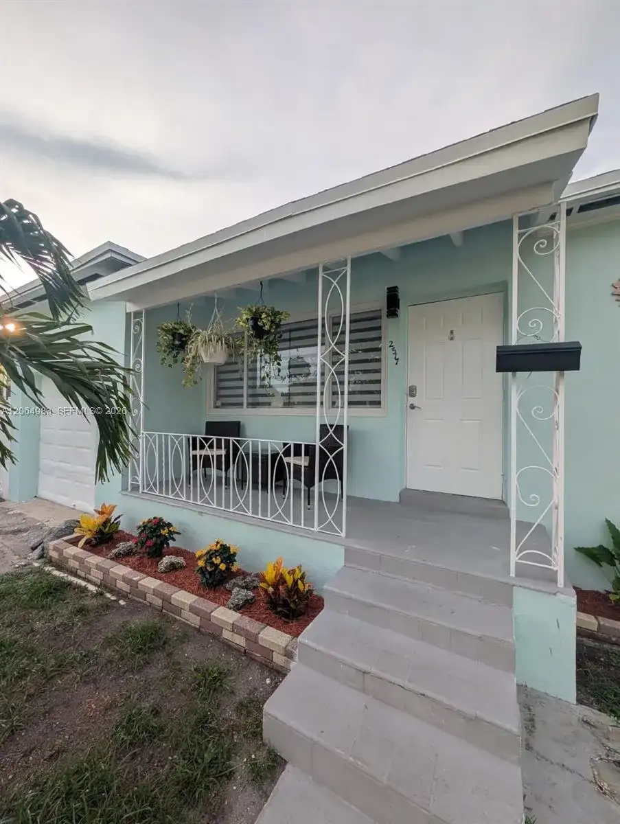 2517 Rodman St # 0, Hollywood FL 33020 photo 3