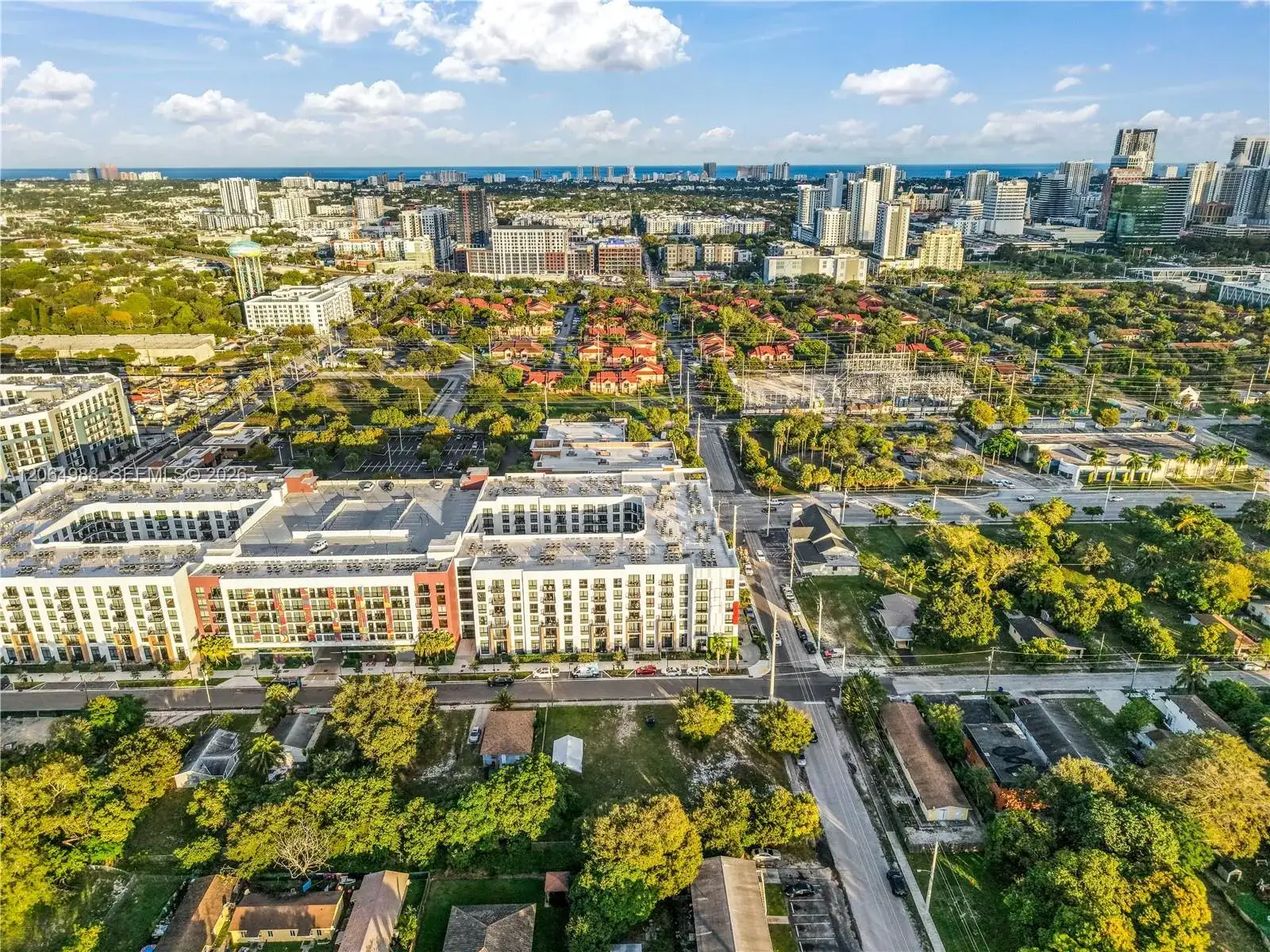 501 NW 7th Ter, Fort Lauderdale FL 33311 photo 3
