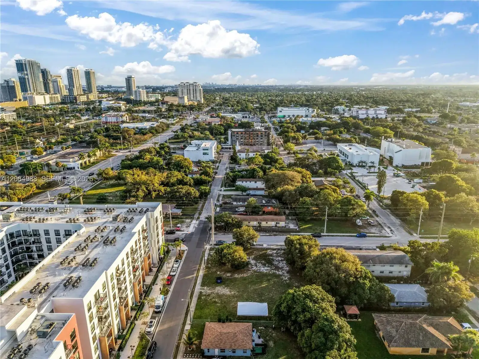 501 NW 7th Ter, Fort Lauderdale FL 33311 photo 5