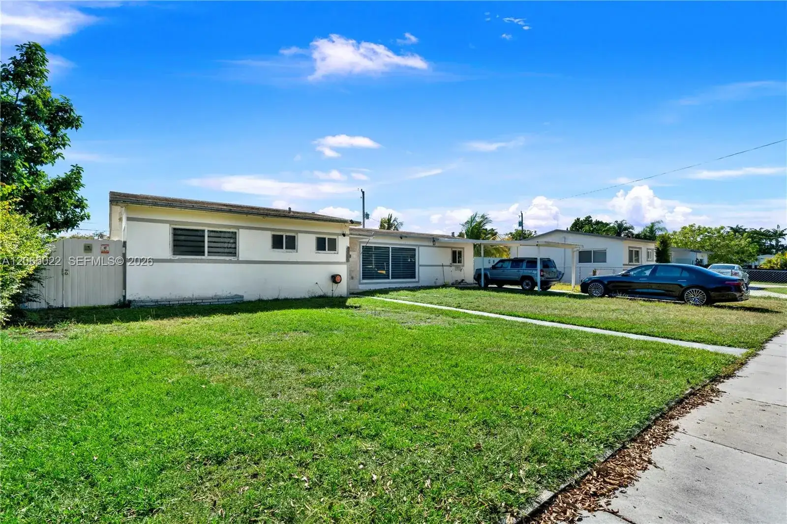 10100 Nicaragua Dr, Cutler Bay FL 33189 photo 4