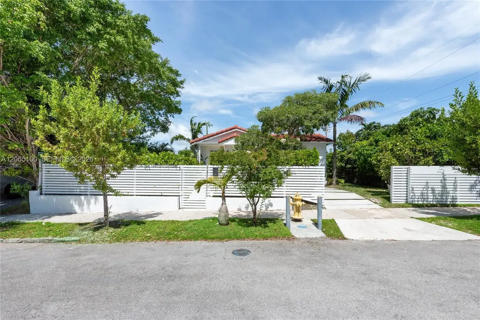 1450 SW 20th Ave, Miami FL 33145 photo 2