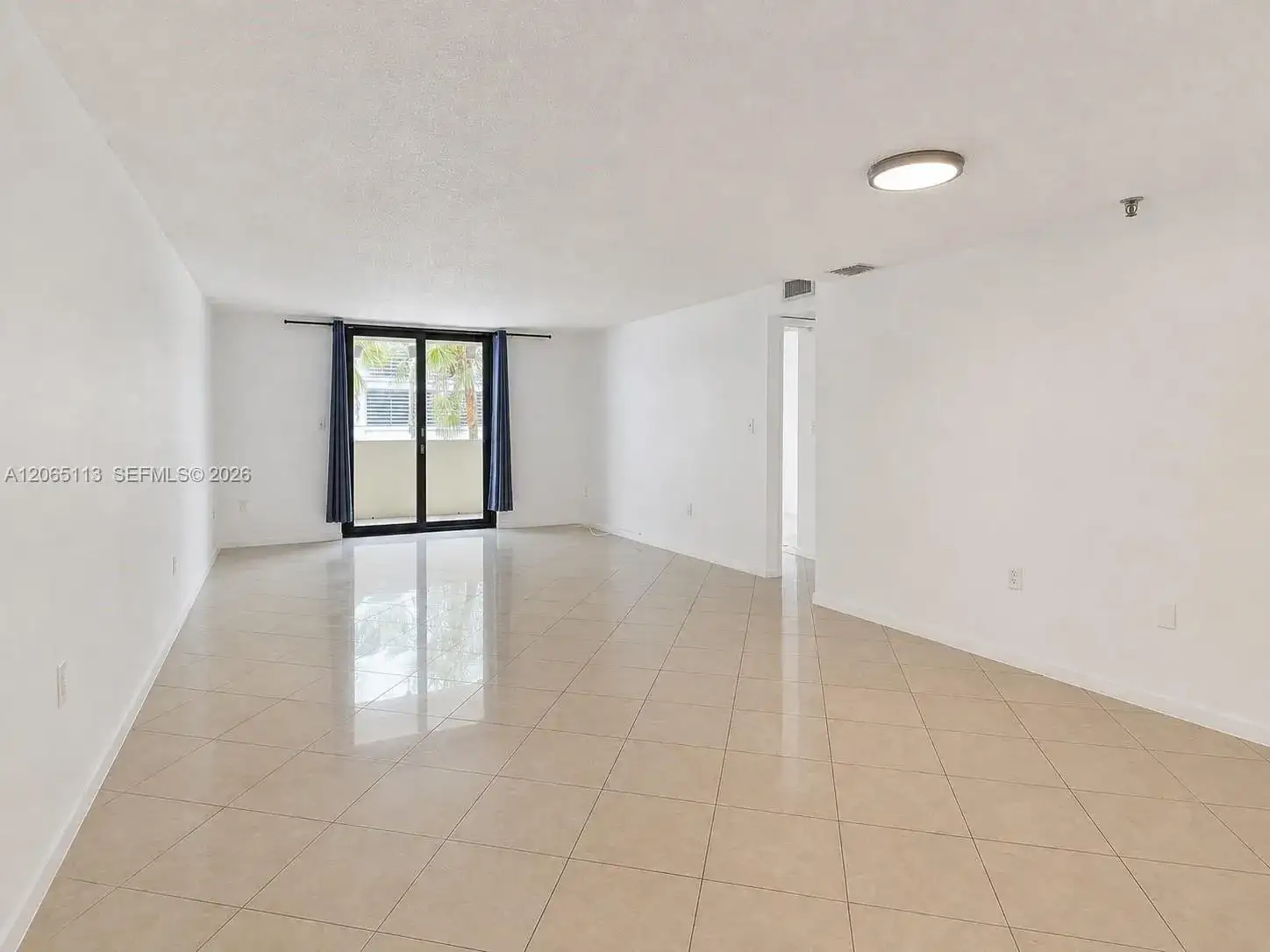 1621 Collins Ave # 402, Miami Beach FL 33139 photo 3