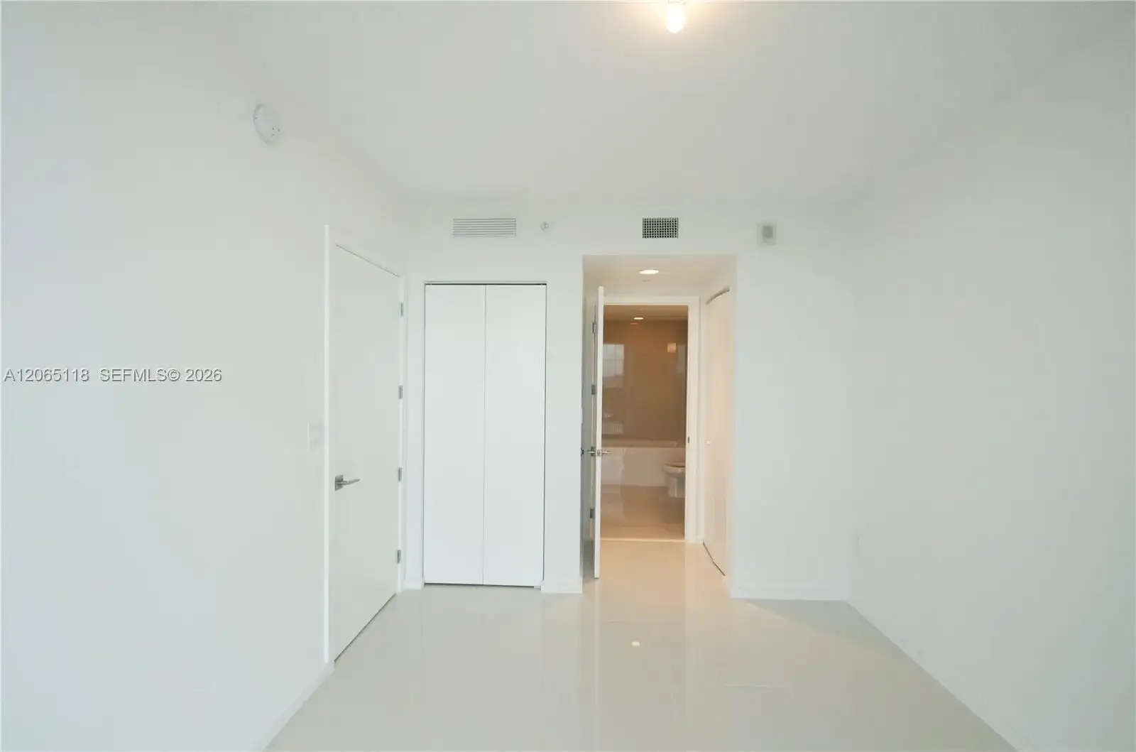 5300 Paseo Blvd # 709, Doral FL 33166 photo 3