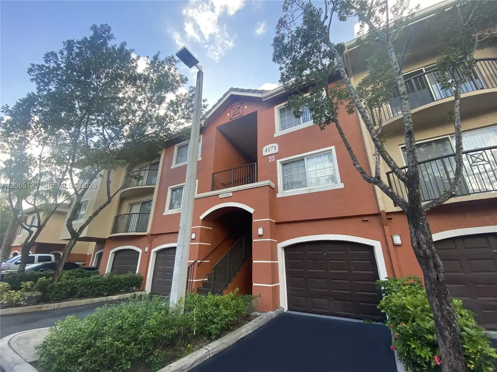 4171 N Haverhill Rd # 1013, West Palm Beach FL 33417