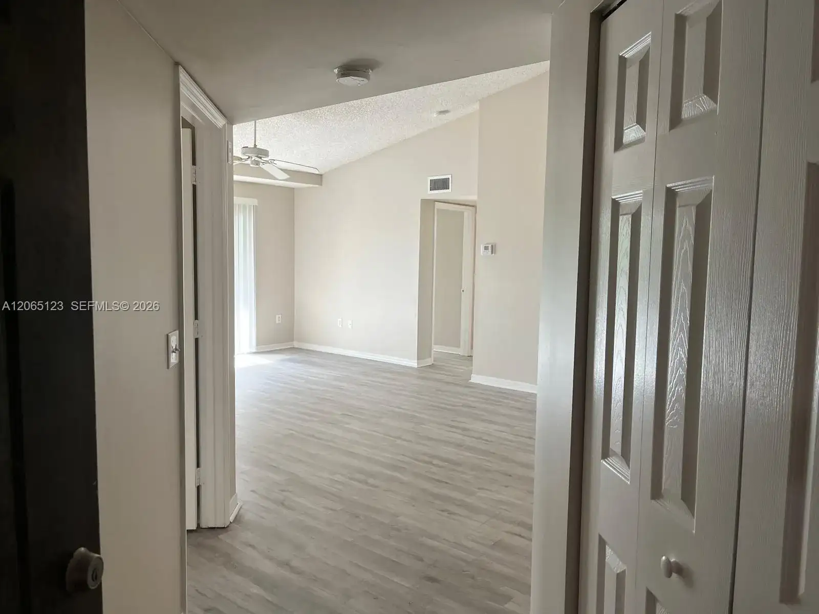 4171 N Haverhill Rd # 1013, West Palm Beach FL 33417 photo 2