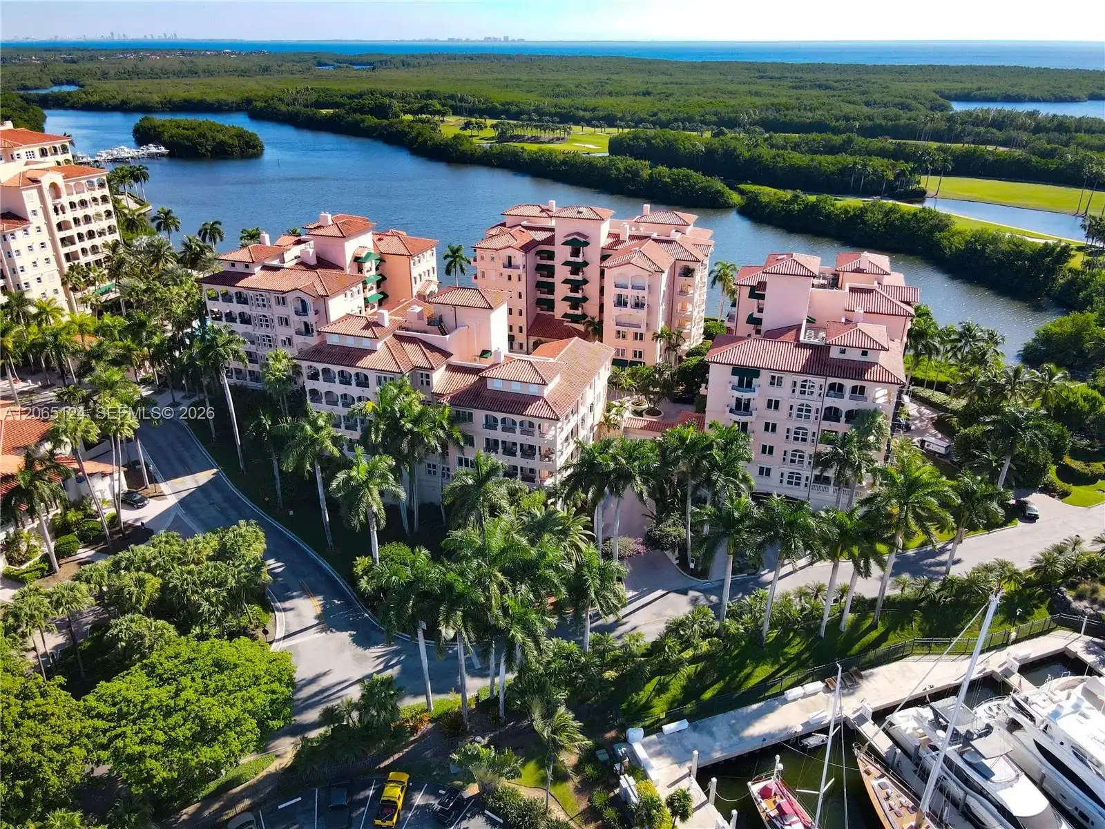 13647 Deering Bay Dr # 142, Coral Gables FL 33158