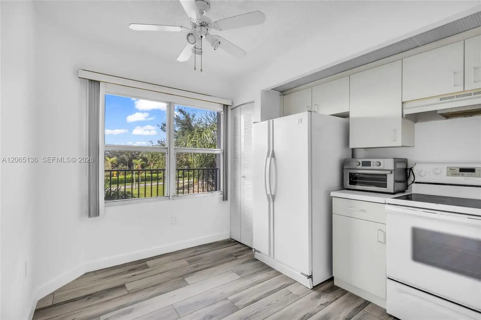 550 SW 138th Ave # 309K, Pembroke Pines FL 33027 photo 4