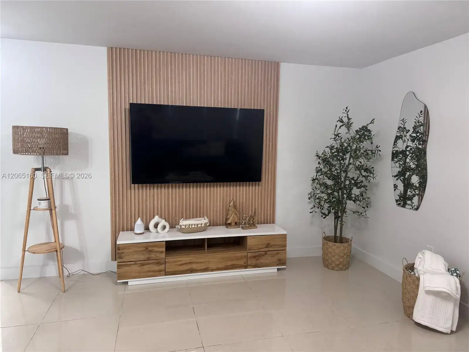 7904 West Dr # 608, North Bay Village FL 33141