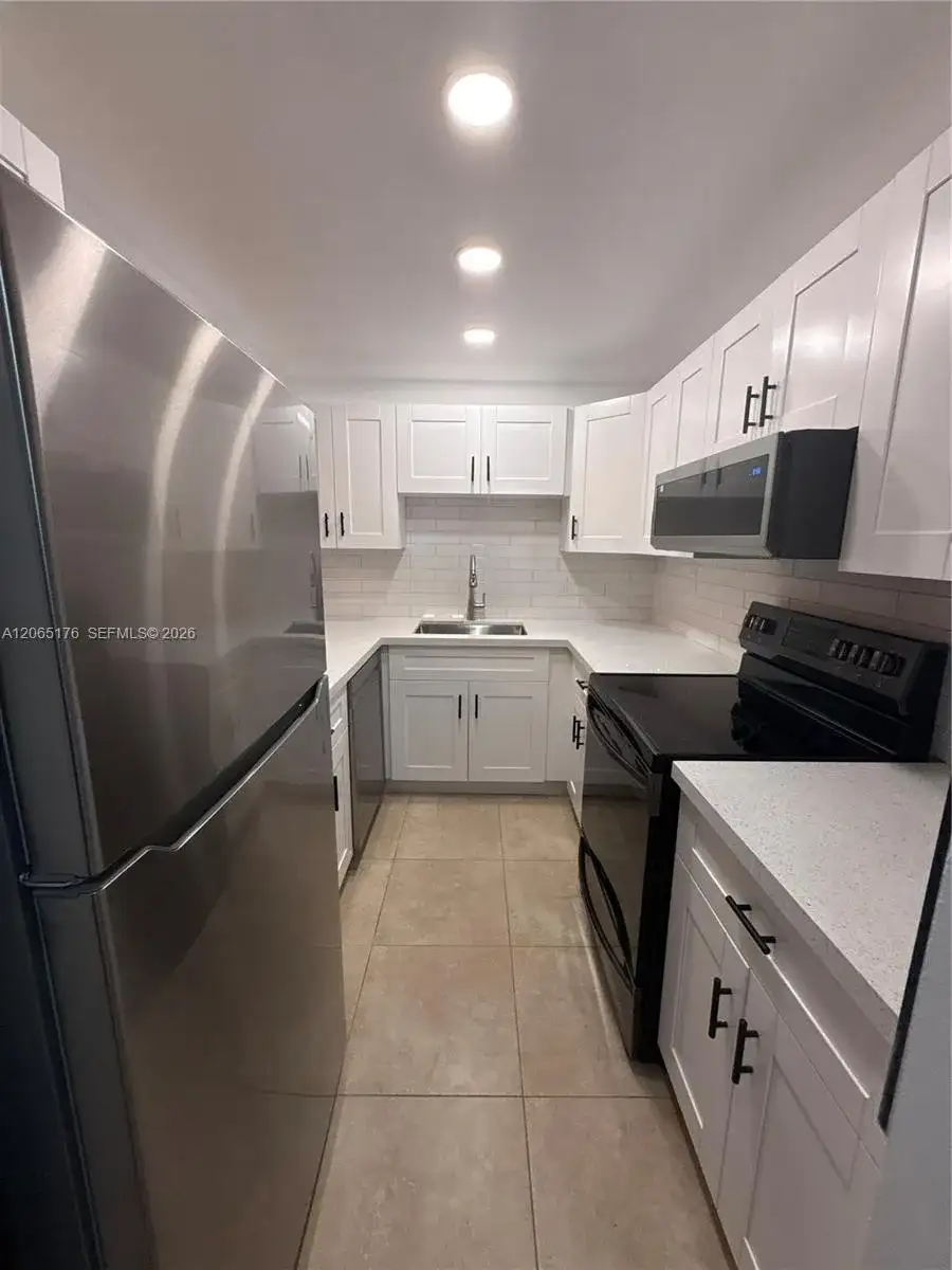 9301 SW 92nd Ave # A102, Miami FL 33176 photo 3