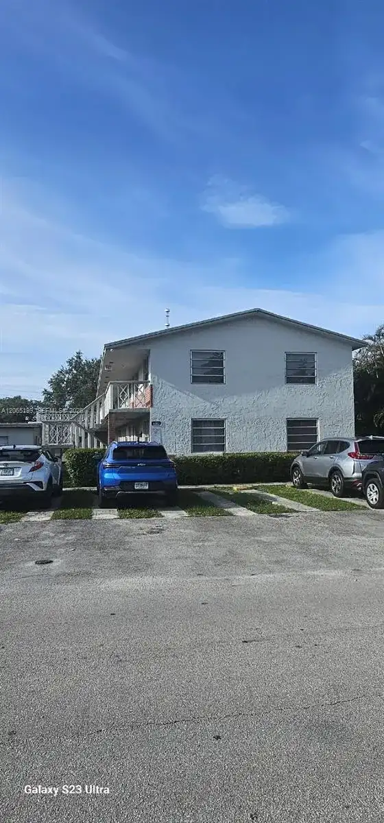 6012 SW 33rd St # 103, Miramar FL 33023
